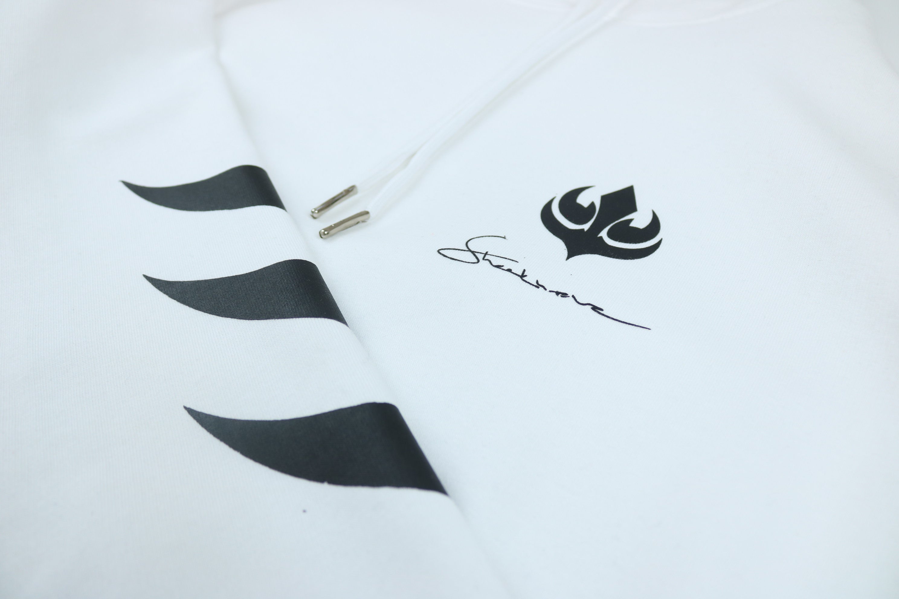 Shockwave Black Classic Hoodie 3 Stripes